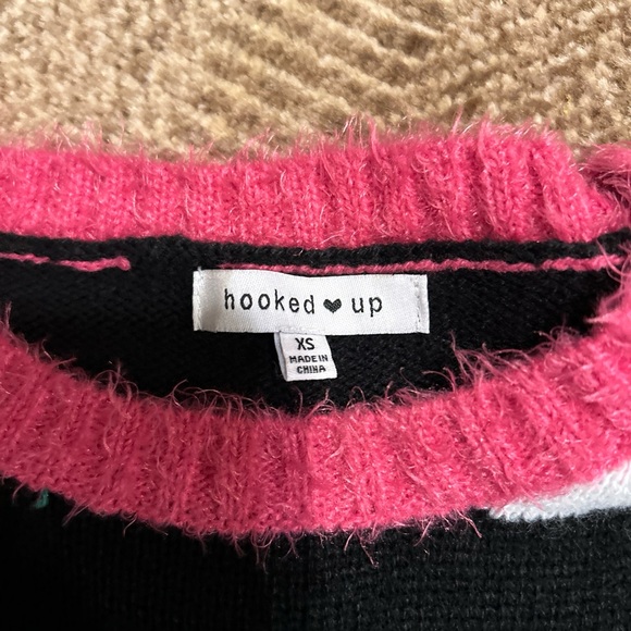 Hooked Up by IOT Ugly Christmas XMAS Sweater Cool  Pink Flamingo Pom Pom XS - Picture 3 of 4